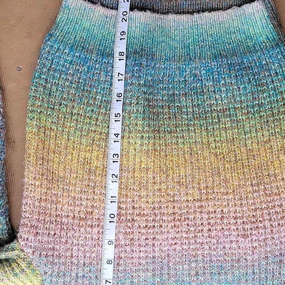 Broadway 38 Anthro?Multicolor Knit Women's Sweater Size Small. Measurements - Picture 4 of 4